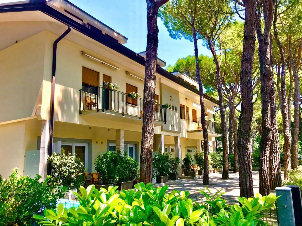 Park Hotel Pineta & Dependance Suite Eraclea Mare Exteriér fotografie
