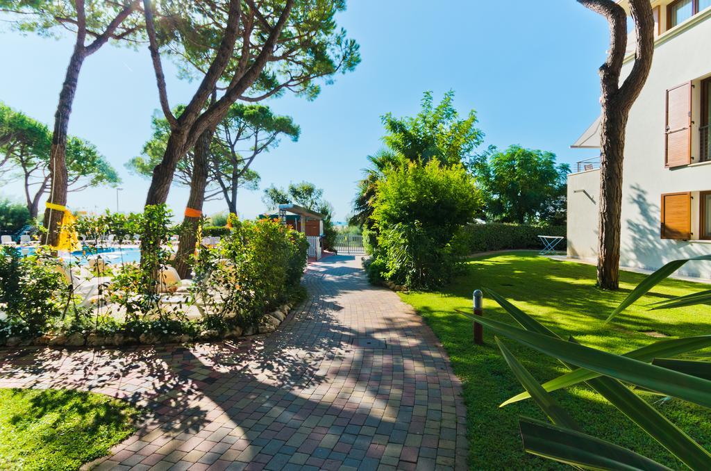 Park Hotel Pineta & Dependance Suite Eraclea Mare Exteriér fotografie