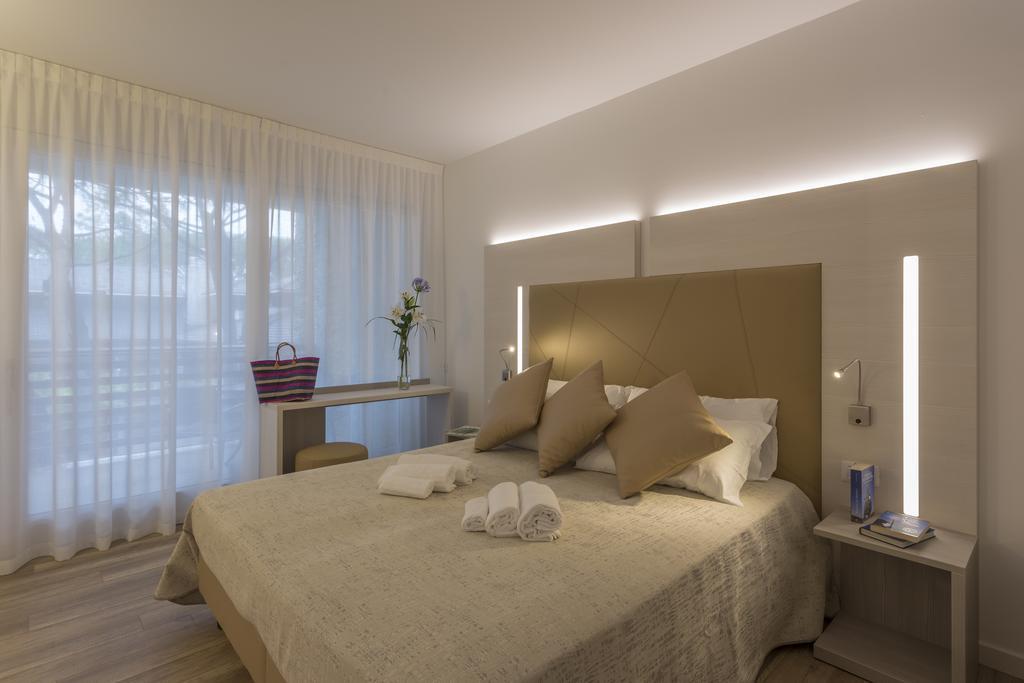 Park Hotel Pineta & Dependance Suite Eraclea Mare Exteriér fotografie